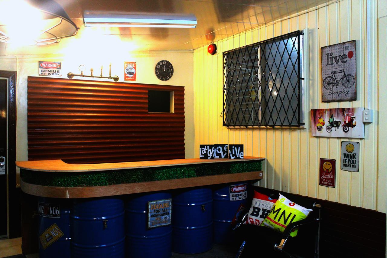 Food District Hostel Cebu Central Esterno foto